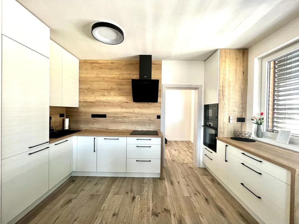 Urban Zion Apartment Liptovský Mikuláš Exterior foto
